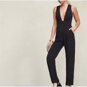 Reformation Cecil Plunge Jumpsuit Black Wide Leg Sleeveless Size 6P